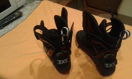 Ботинки женские Spine Matrix для коньковых лыж