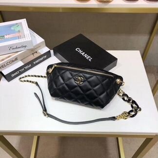 Сумка Chanel на плечо