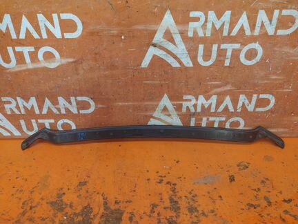 Уплотнитель капота Audi A8 3 D4 2010-2014