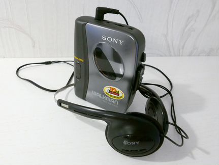Sony Walkman WM-FX121