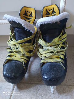 Коньки Bauer suprem S180, размер 2.5 d
