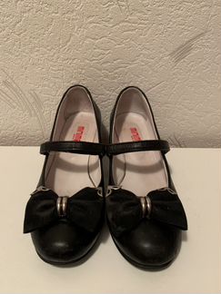 Туфли чёрные для девочки minimen