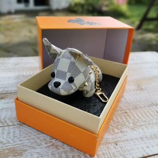 Брелок louis vuitton собака