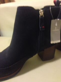 Tommy hilfiger сапоги р.39. Новые