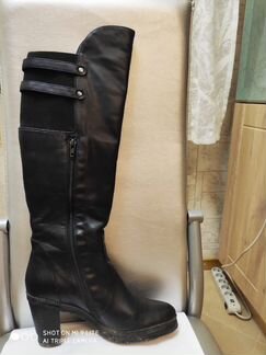 Женские сапоги 2 пары зимние и демисезонные 37 р