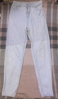 Джинсы stradivarius