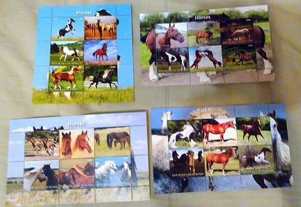 Блоки из 4 марок. лошади кони
