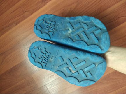 Тапки типа crocs размер 26-27