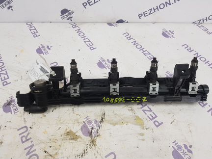 Рампа топливная Ford Focus III 2011-2019