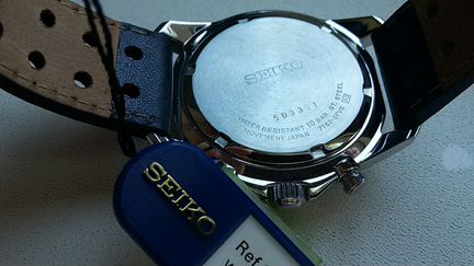 Часы Seiko Chronograph SNA665P1 новые