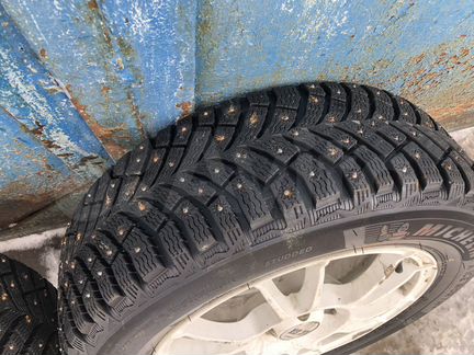 Michelin X-ICE north4 185/65R15