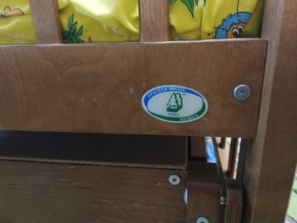 Детская кровать, детский стул, комод пеленалка