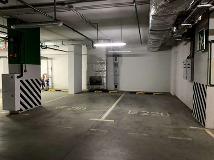 Машиноместо, 22 м²