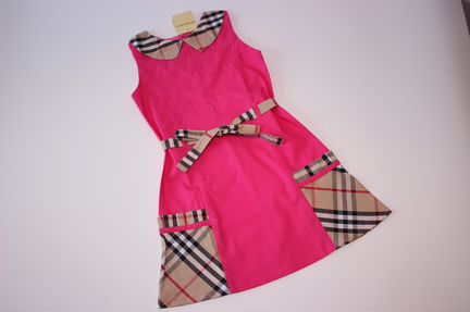 Платье Burberry малиновое с карманами новое