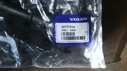 Форсунка диз Volvo S40 V50 C30 новая оригинал