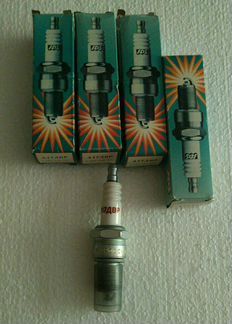 Свечи зажигания А17двр