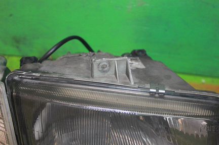 Фара передняя правая Mercedes V-Class W638 611.980