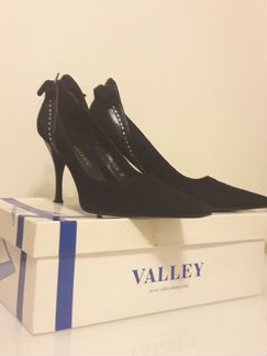 Туфли черные замшевые