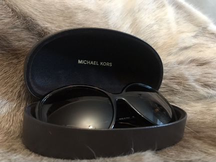Очки Michael Kors
