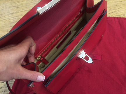 Сумка кожаная Валентино