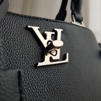 Сумка Louise Vuitton