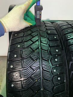 Зимние шины 215/50r17 Viatti
