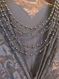 Платье нарядное 44 размер