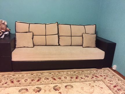 Диван