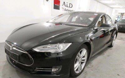 Tesla Model S AT, 2015, 81 136 км