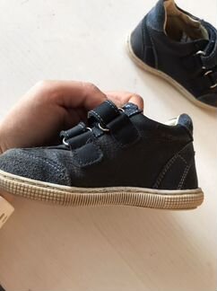 Ботинки для мальчика 21