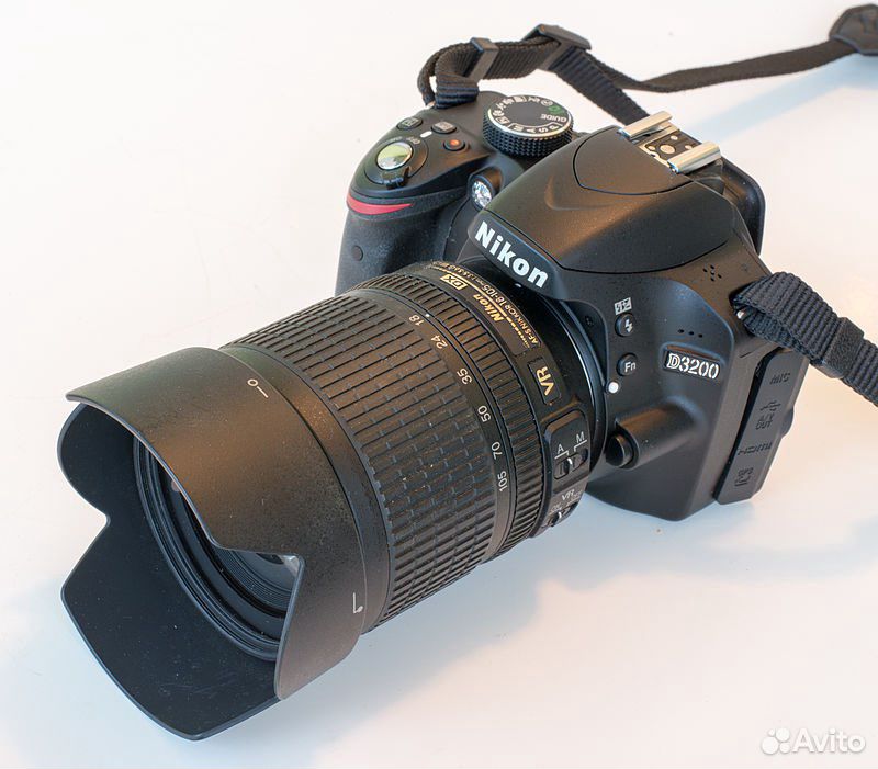 Продам Nikon D3200