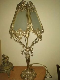 Лампа настольная