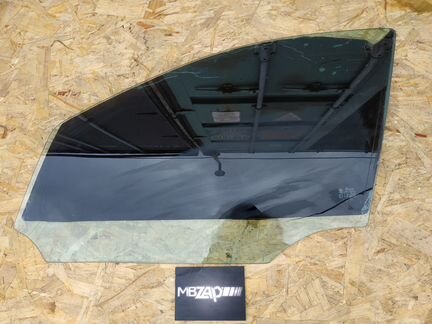 Стекло передней левой двери Mercedes X164 GL 164