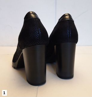 Женские туфли