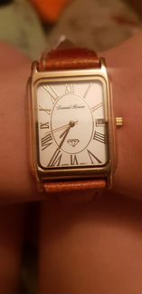 Часы золотые