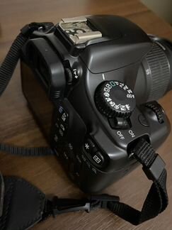 Зеркальный фотоаппарат EOS 1100D