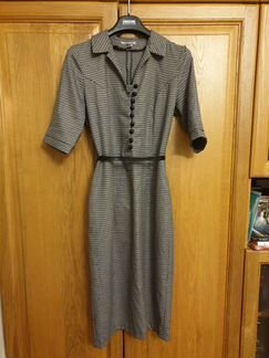 Платье офисное 46 р