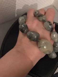 Колье бусы хризолит новые зеленые