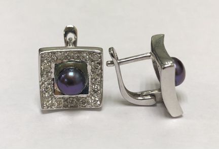 Золотые серьги 585 пробы с бриллиантами