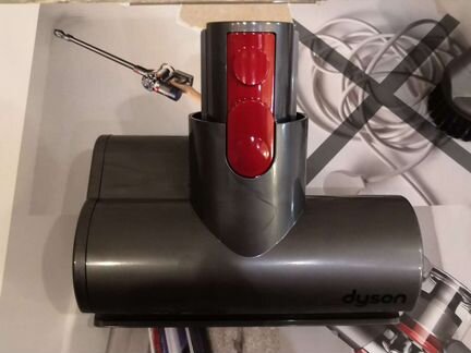Турбощетка Dyson Animal и щетка для мебели