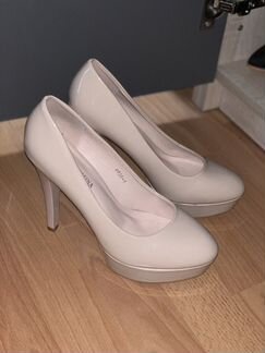 Туфли бежевые