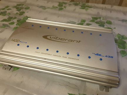 Автомобильный усилитель Lanzar vibe 438