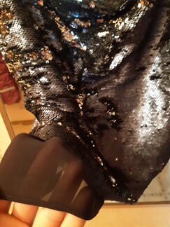 Топ на бретельках, с двухсторонними паетками