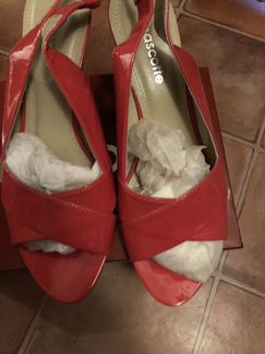 Новые босоножки Mascotte