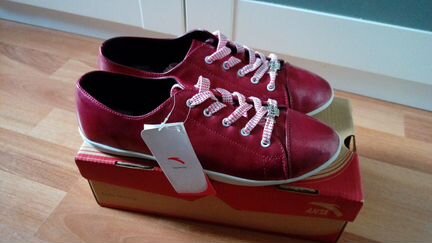 Новая обувь Anta р.40 и р.41(ст.26-26.3см)