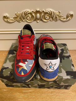 Кроссовки valentino