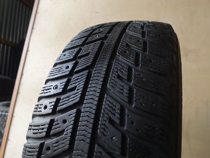 205 60 16 Kumho I Zen KW22 163JH