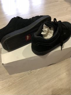 Кроссовки quiksilver eur 35