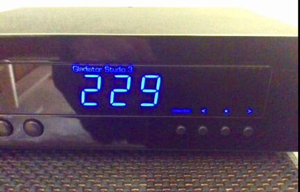 Фильтр защита сетевых помех gladiator