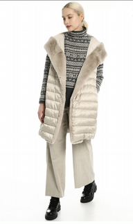 Жилет Max Mara с мехом кролика (аутлет, бирки срез